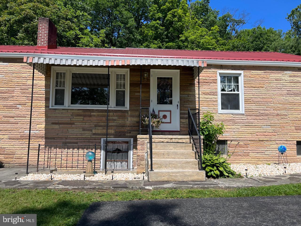 SHORT GAP AREA - Residential