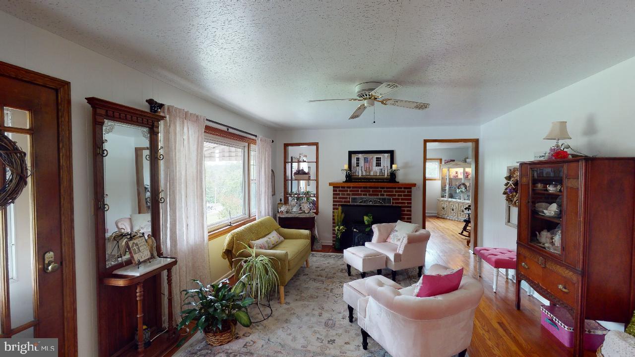 SHORT GAP AREA - Residential