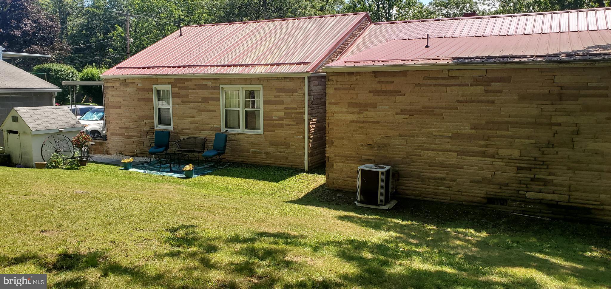 SHORT GAP AREA - Residential