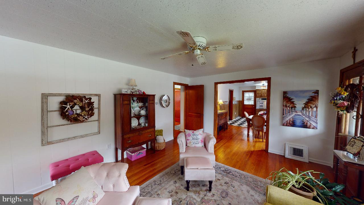 SHORT GAP AREA - Residential