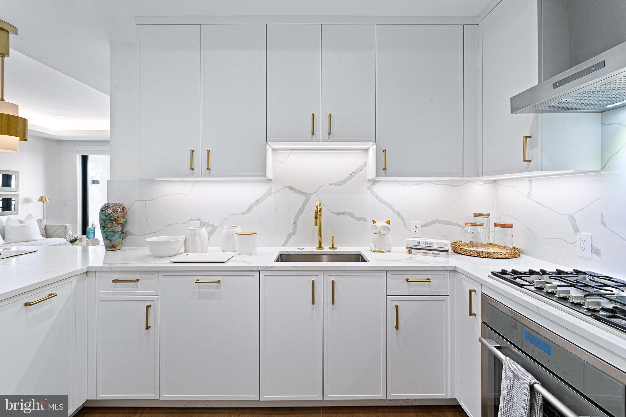 CHEVY CHASE - Residential Lease