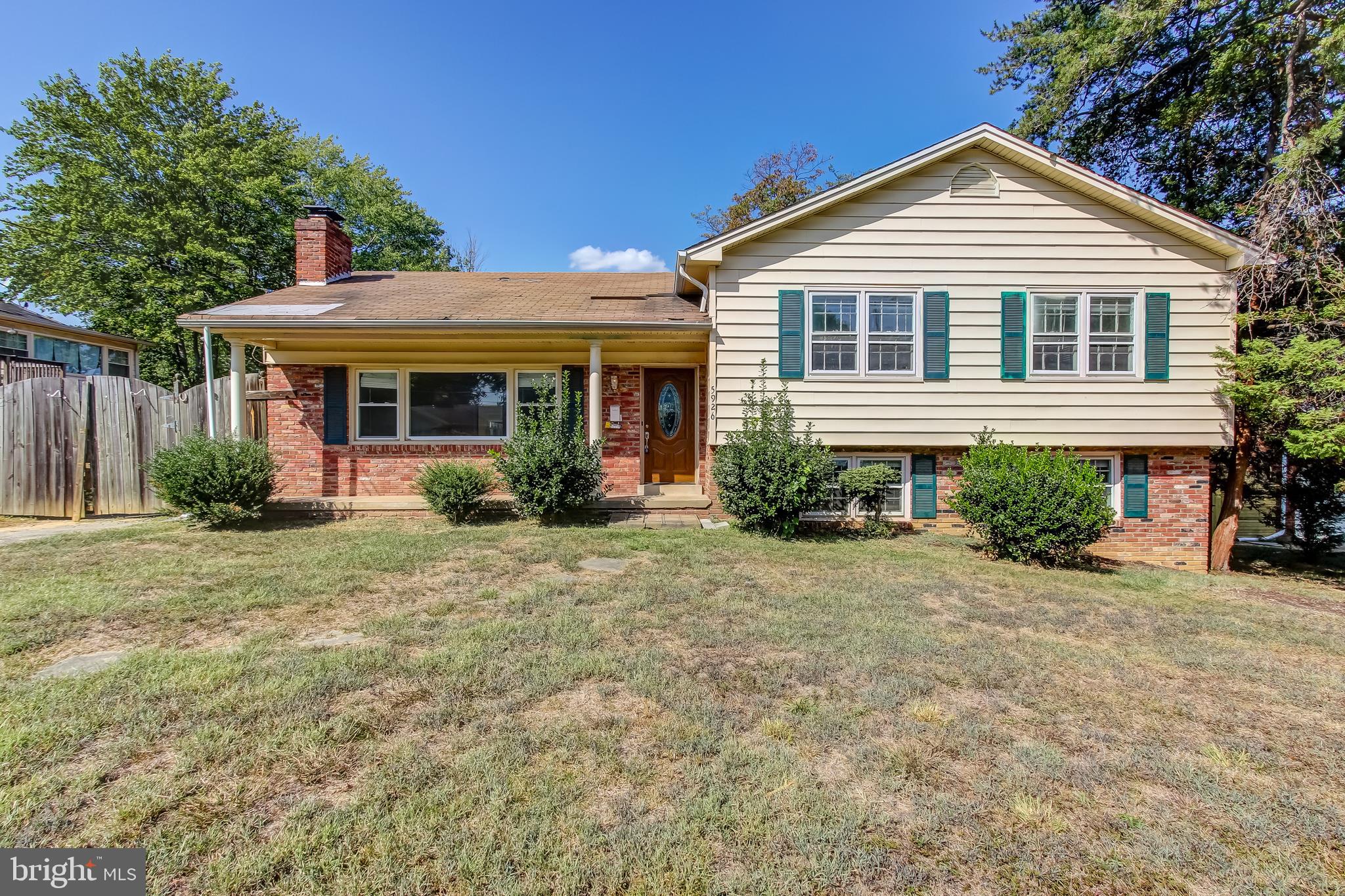 CONGRESSIONAL ACRES - Residential