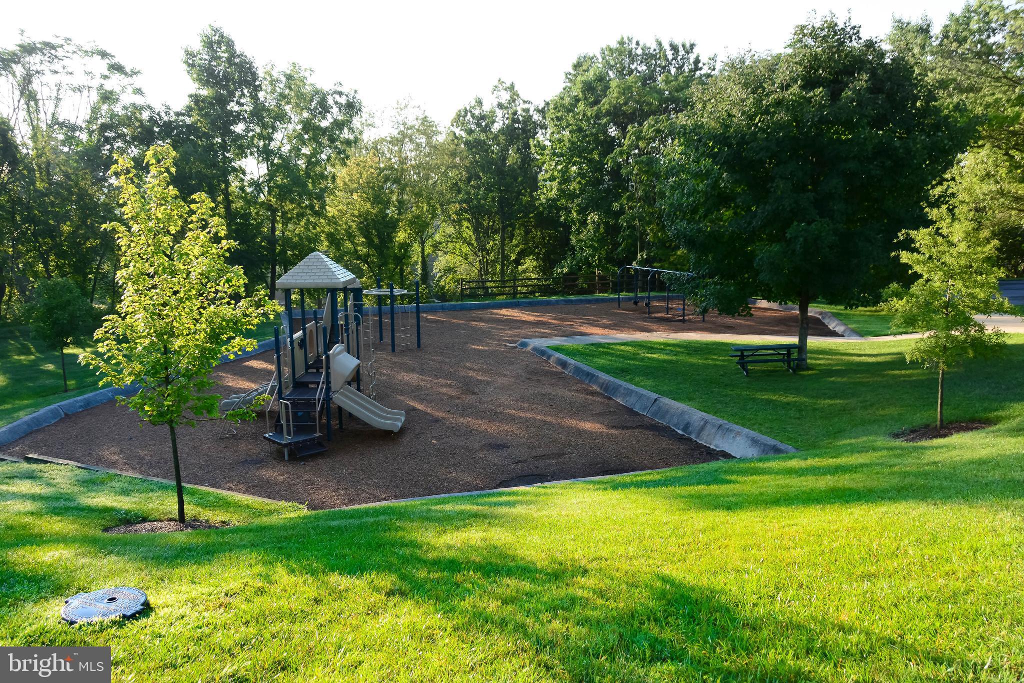 WOODRIDGE - Residential