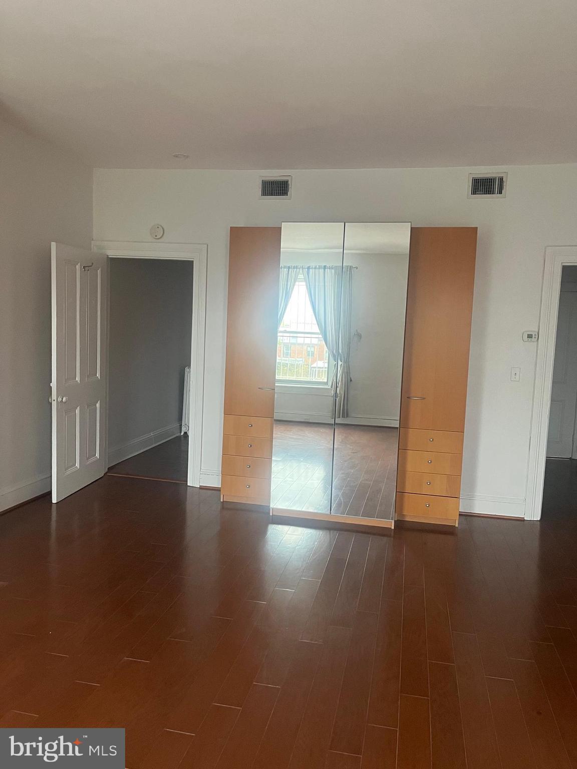 BOLTON HILL HISTORIC DISTRICT - Residential Lease