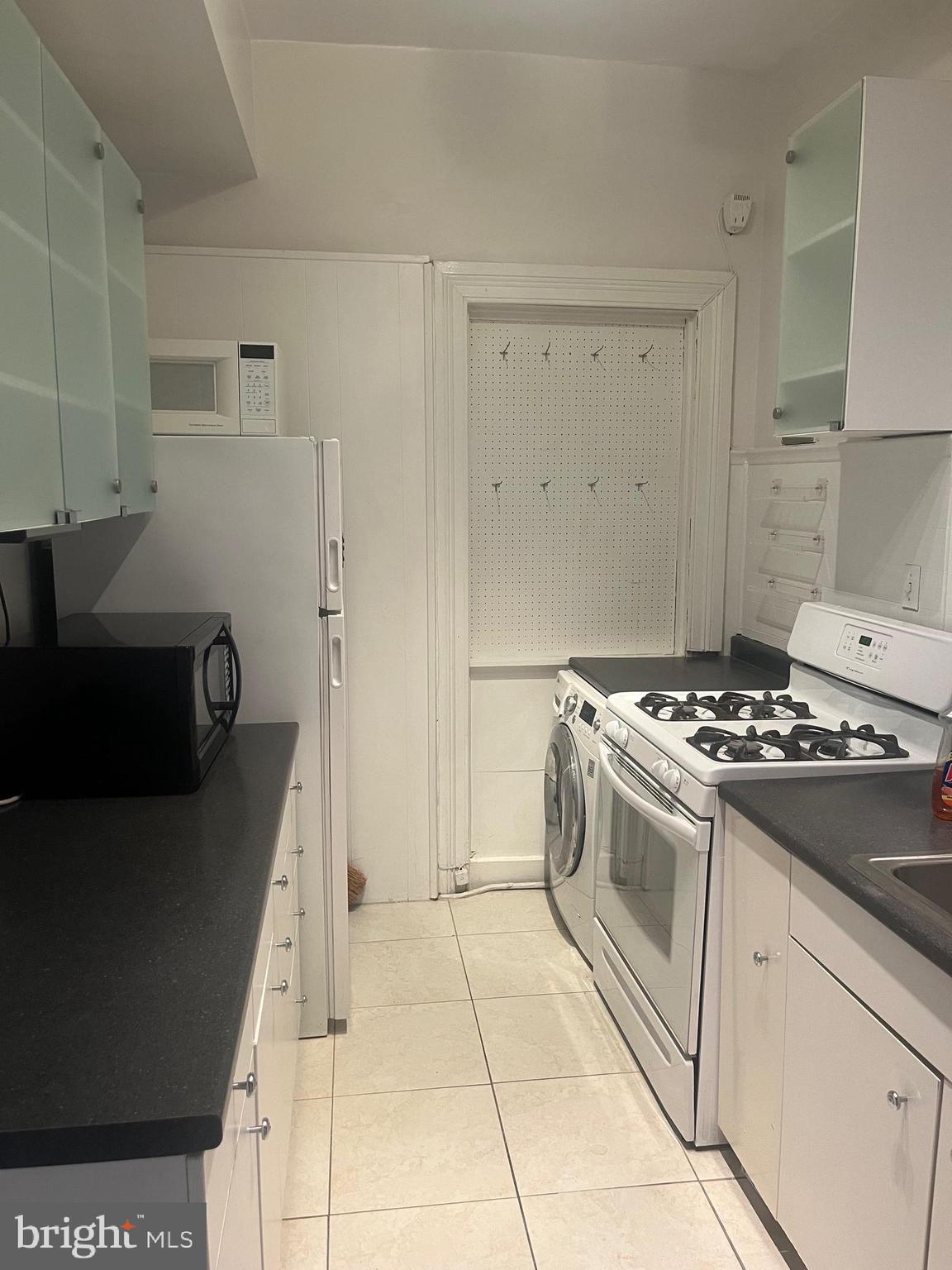 BOLTON HILL HISTORIC DISTRICT - Residential Lease