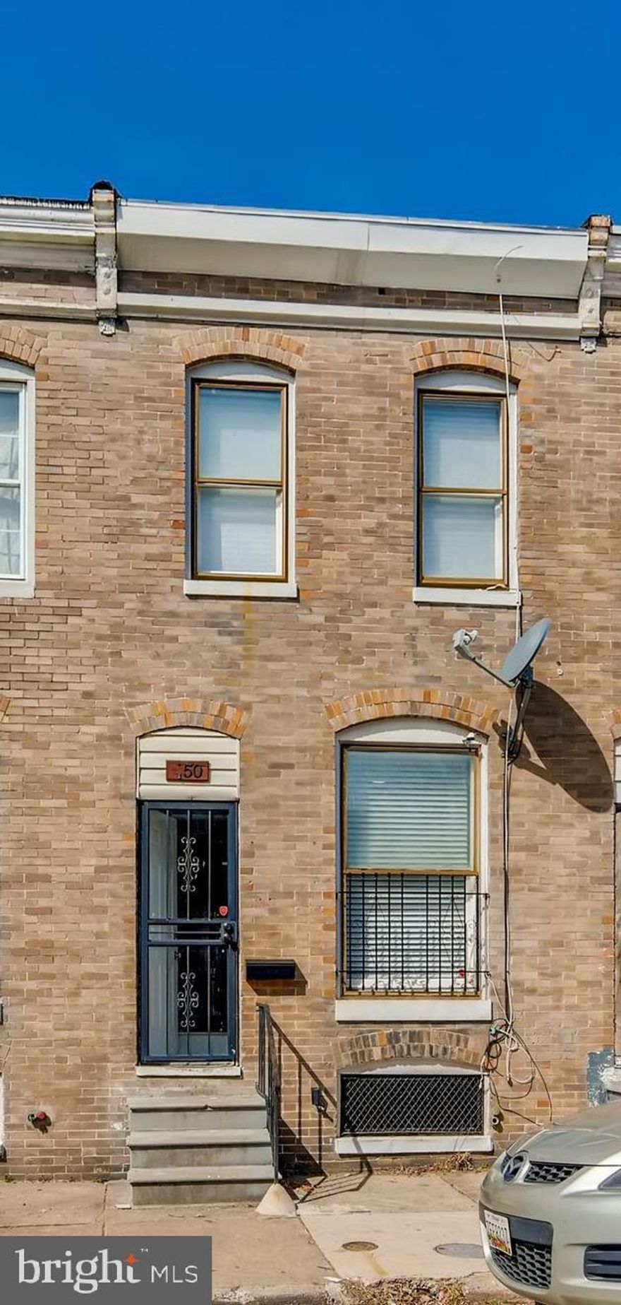 Come check out this beautifully renovated townhome! This home offers 2 bedrooms and 1 full bath. The updated kitchen features stainless steel appliances and newer cabinets. LVT flooring throughout the home. The fenced-in yard is perfect for summer! Close to the famous Baltimore Inner Harbor. Make this your home today!