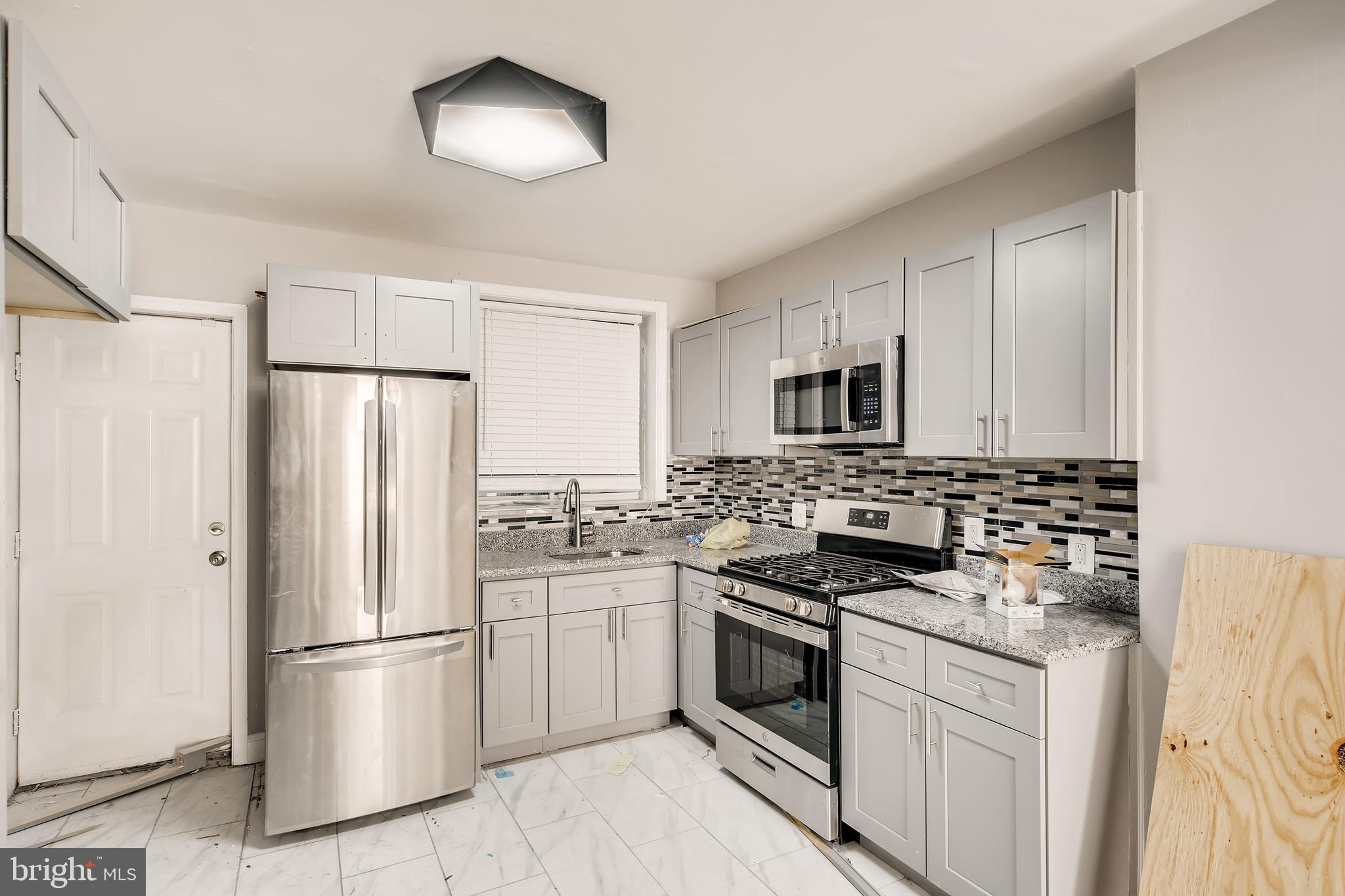 CARROLLTON RIDGE - Residential