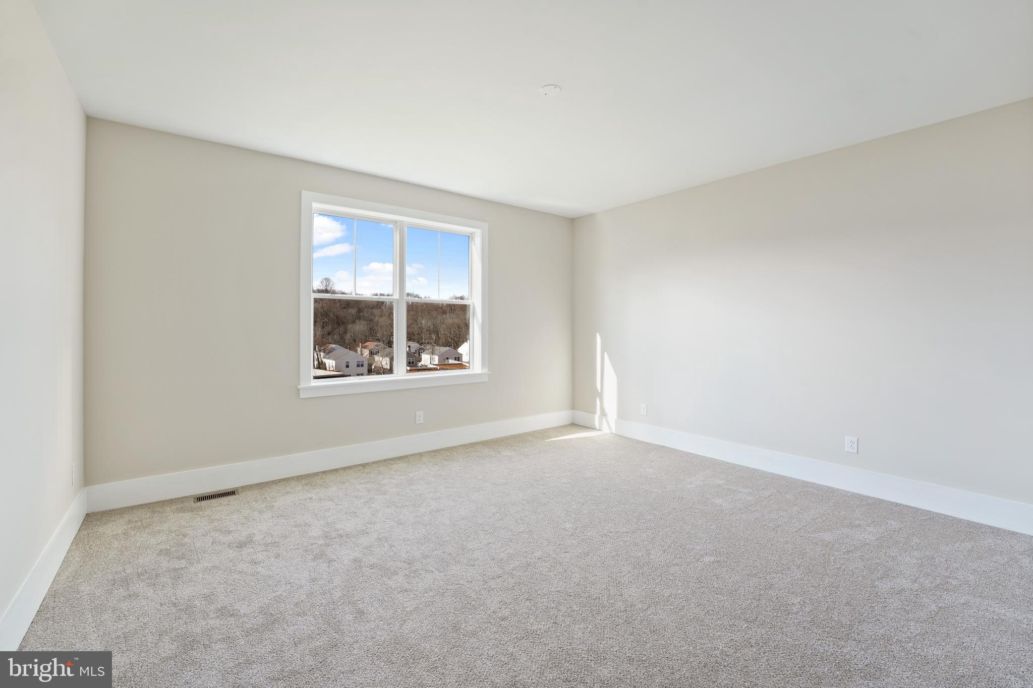 SAWMILL COURT - Residential