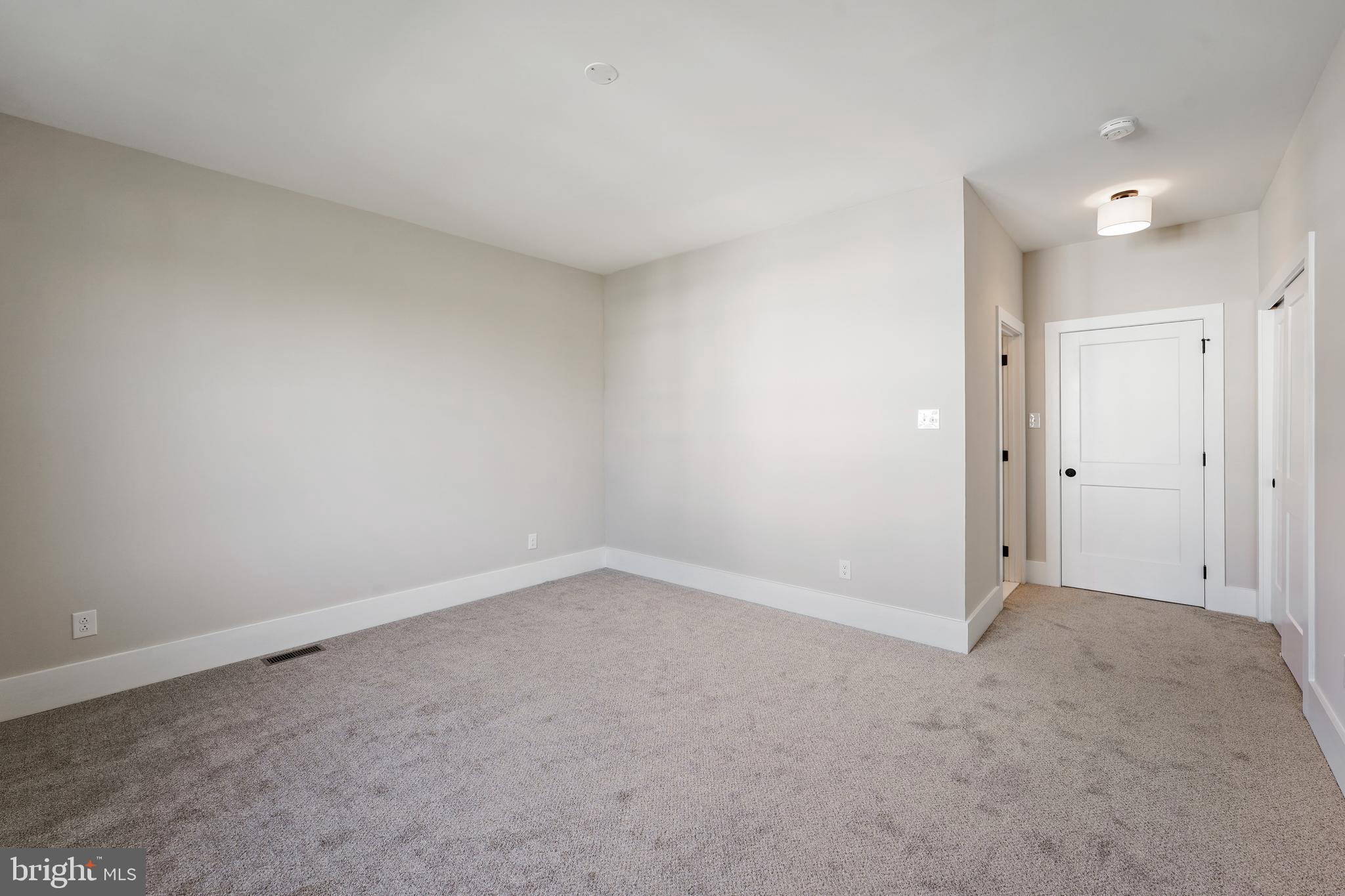 SAWMILL COURT - Residential