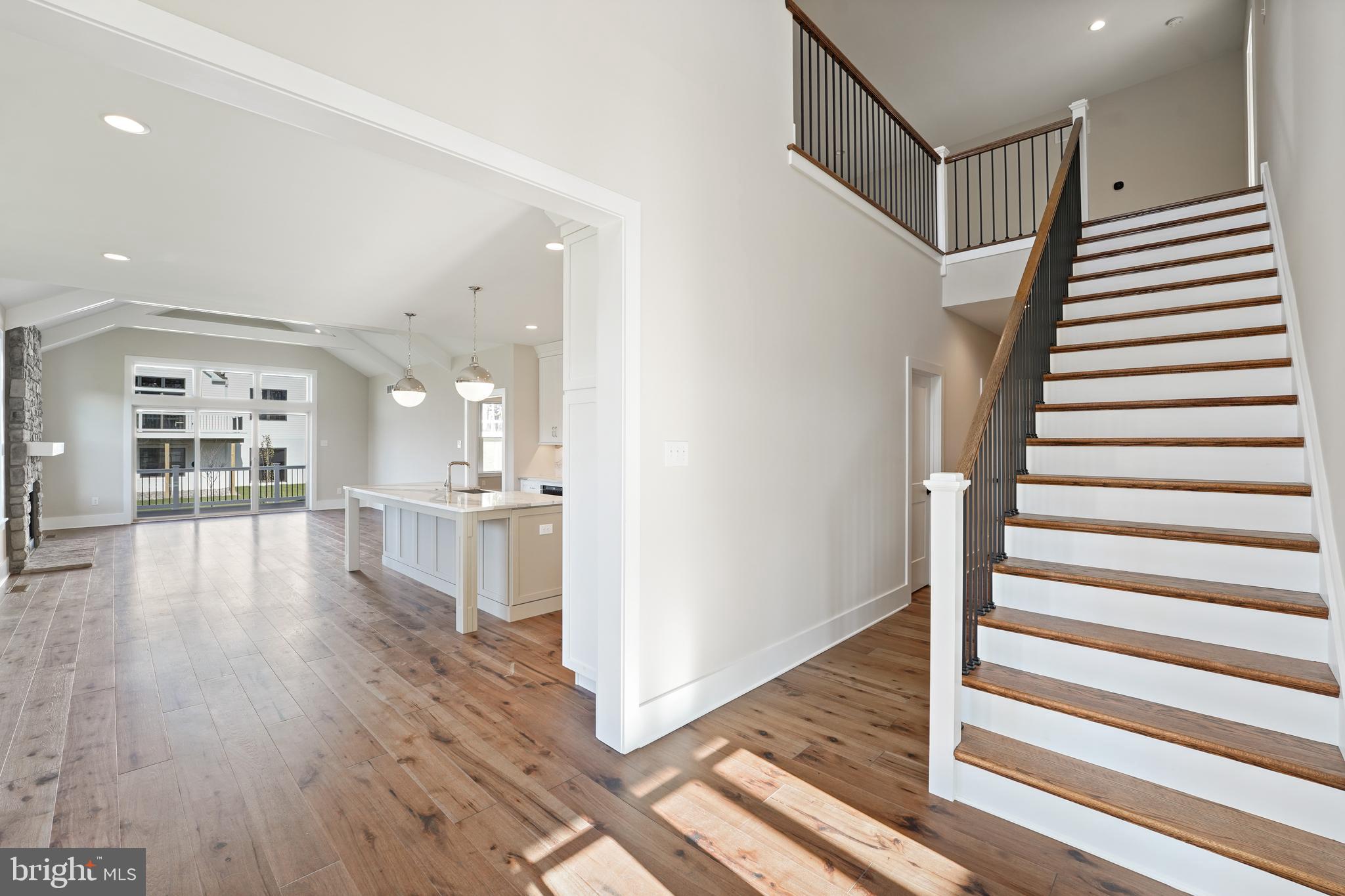 SAWMILL COURT - Residential