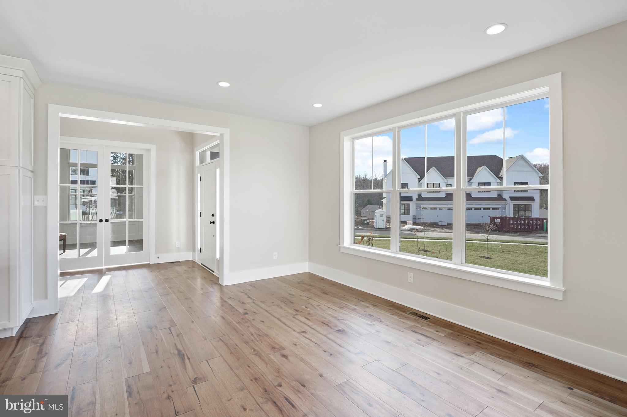 SAWMILL COURT - Residential