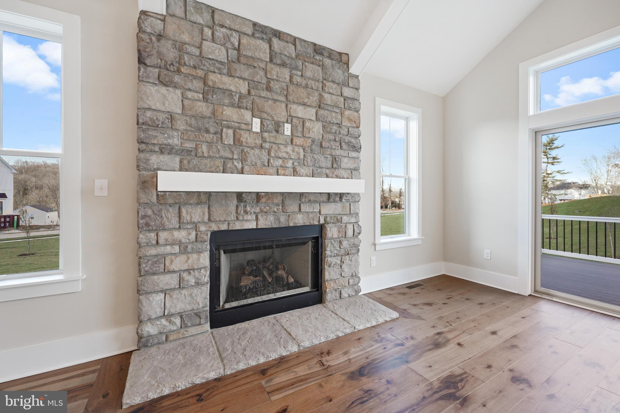 SAWMILL COURT - Residential