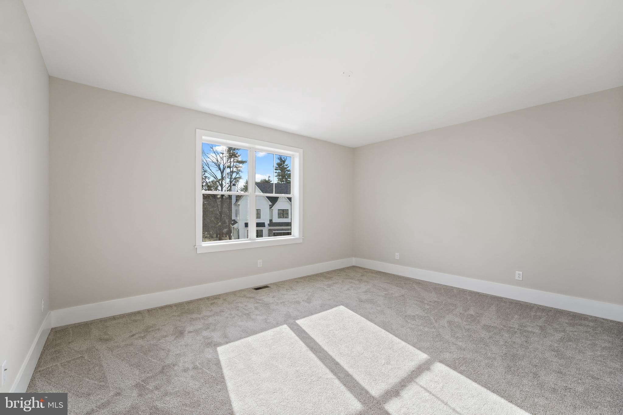 SAWMILL COURT - Residential