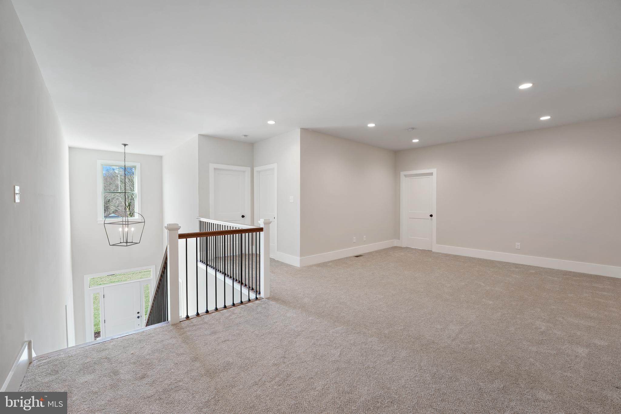 SAWMILL COURT - Residential