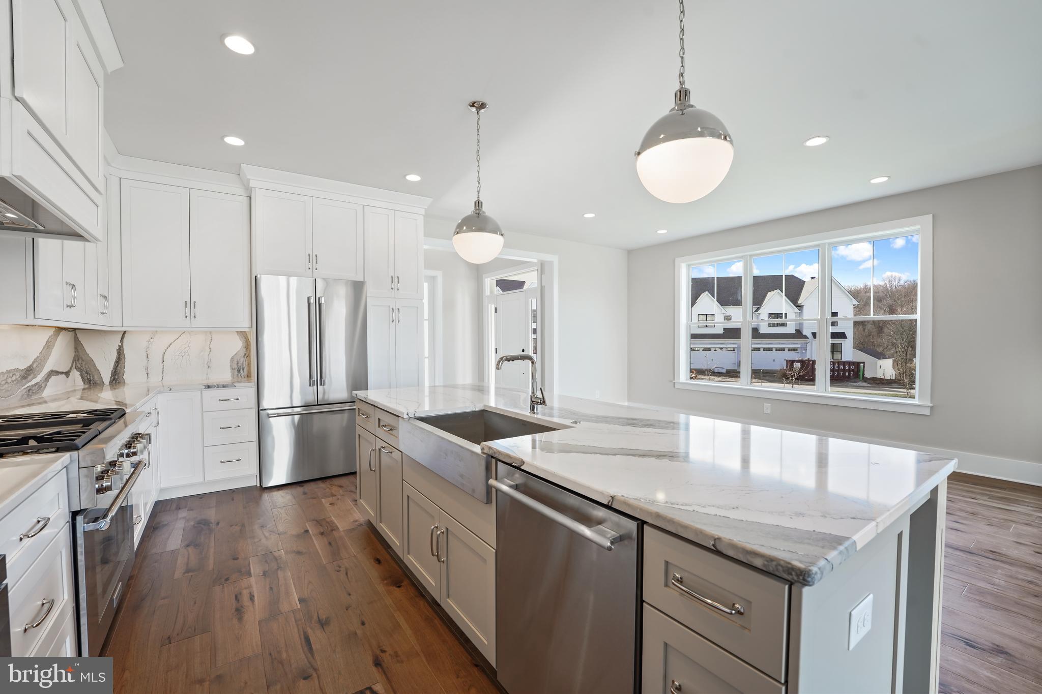 SAWMILL COURT - Residential