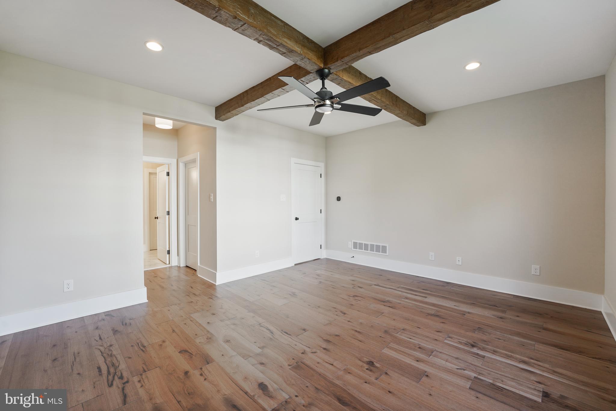 SAWMILL COURT - Residential