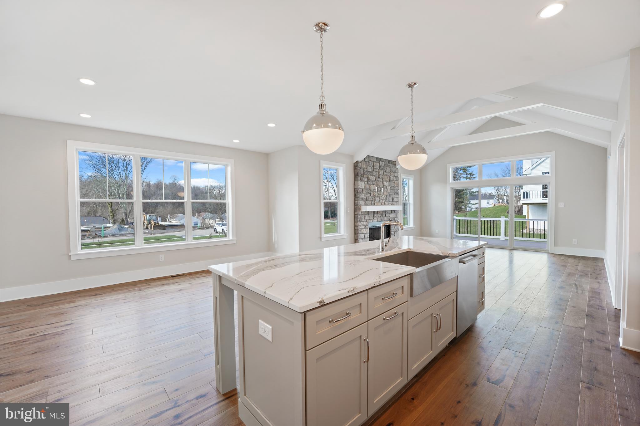 SAWMILL COURT - Residential