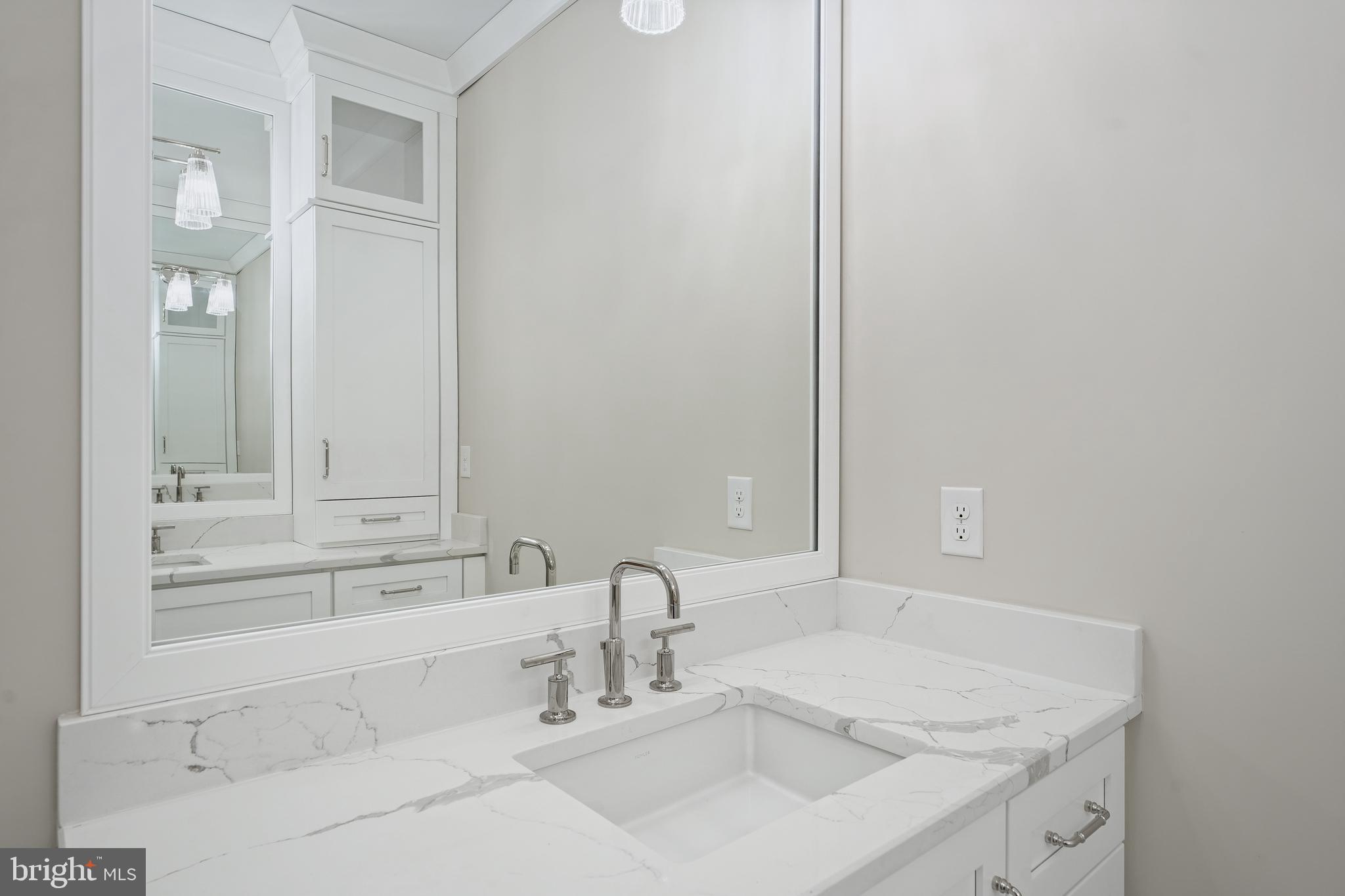 SAWMILL COURT - Residential