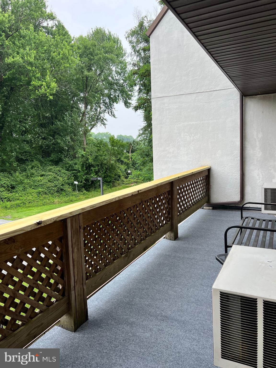 HIDDEN VALLEY - Residential Lease