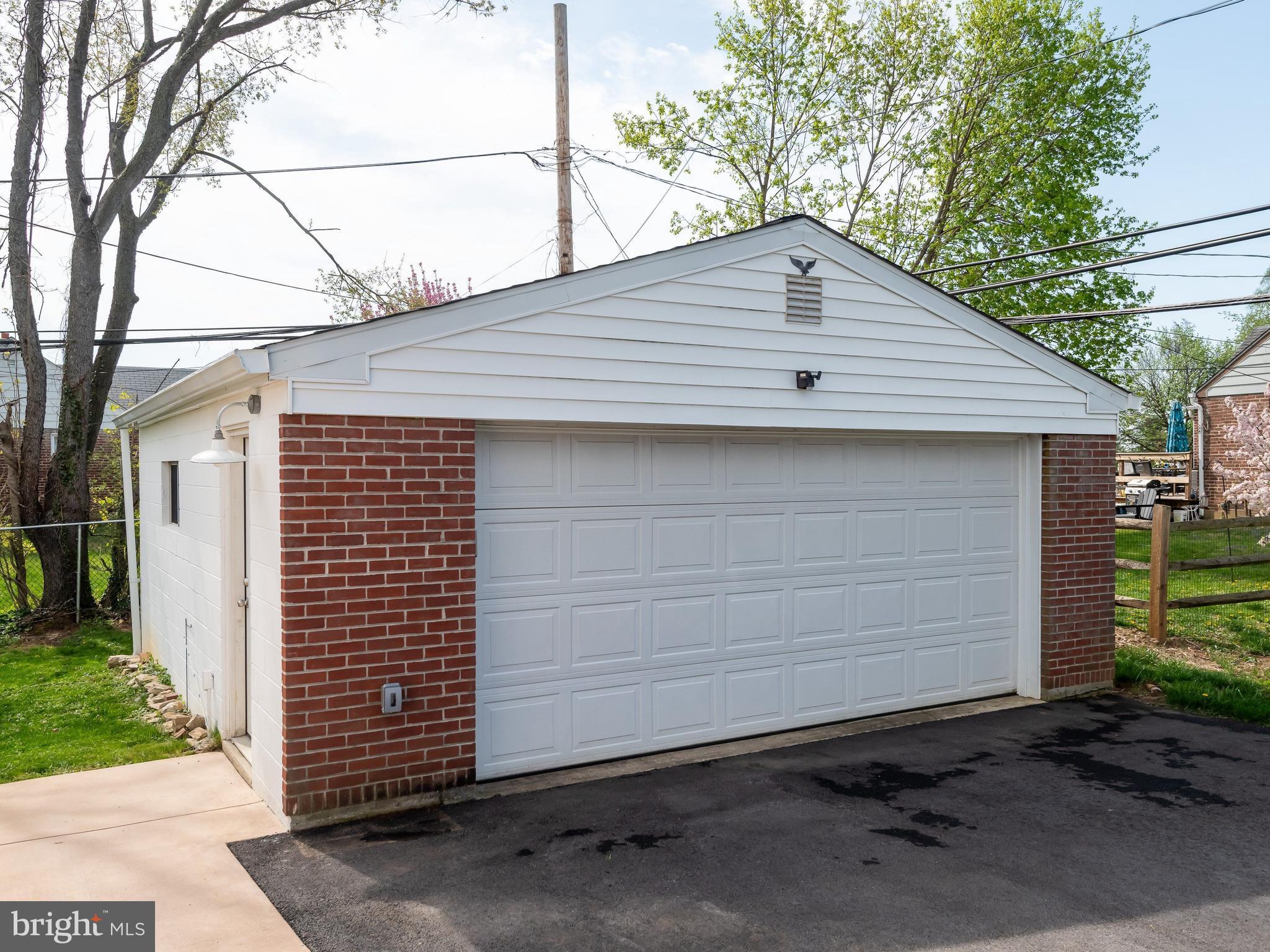 MARPLE GARDENS - Residential