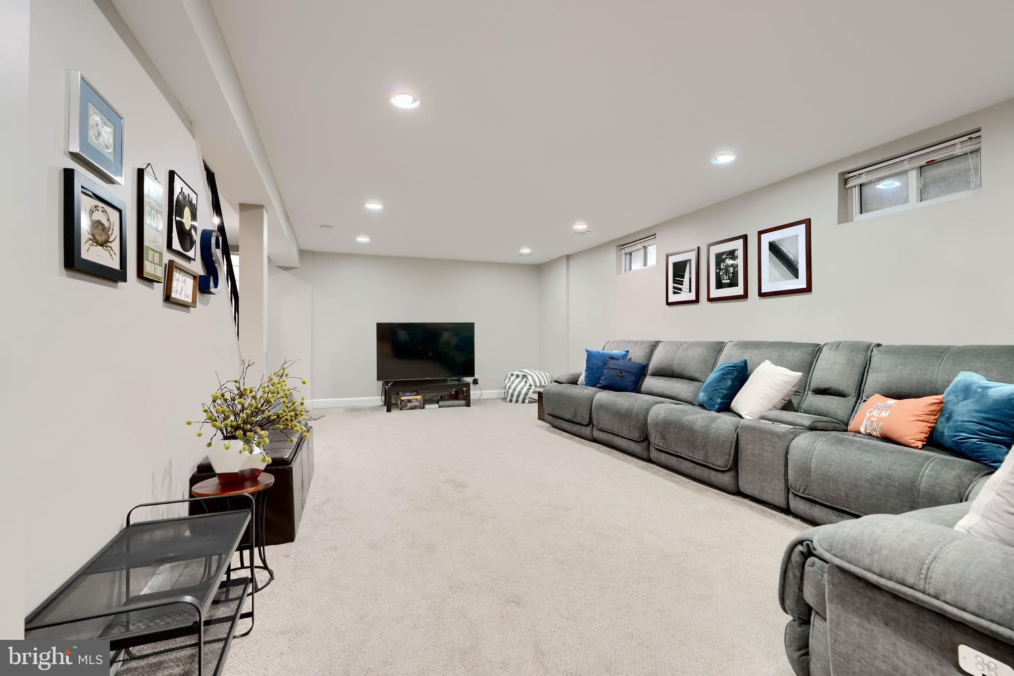 LAYDON PARK - Residential