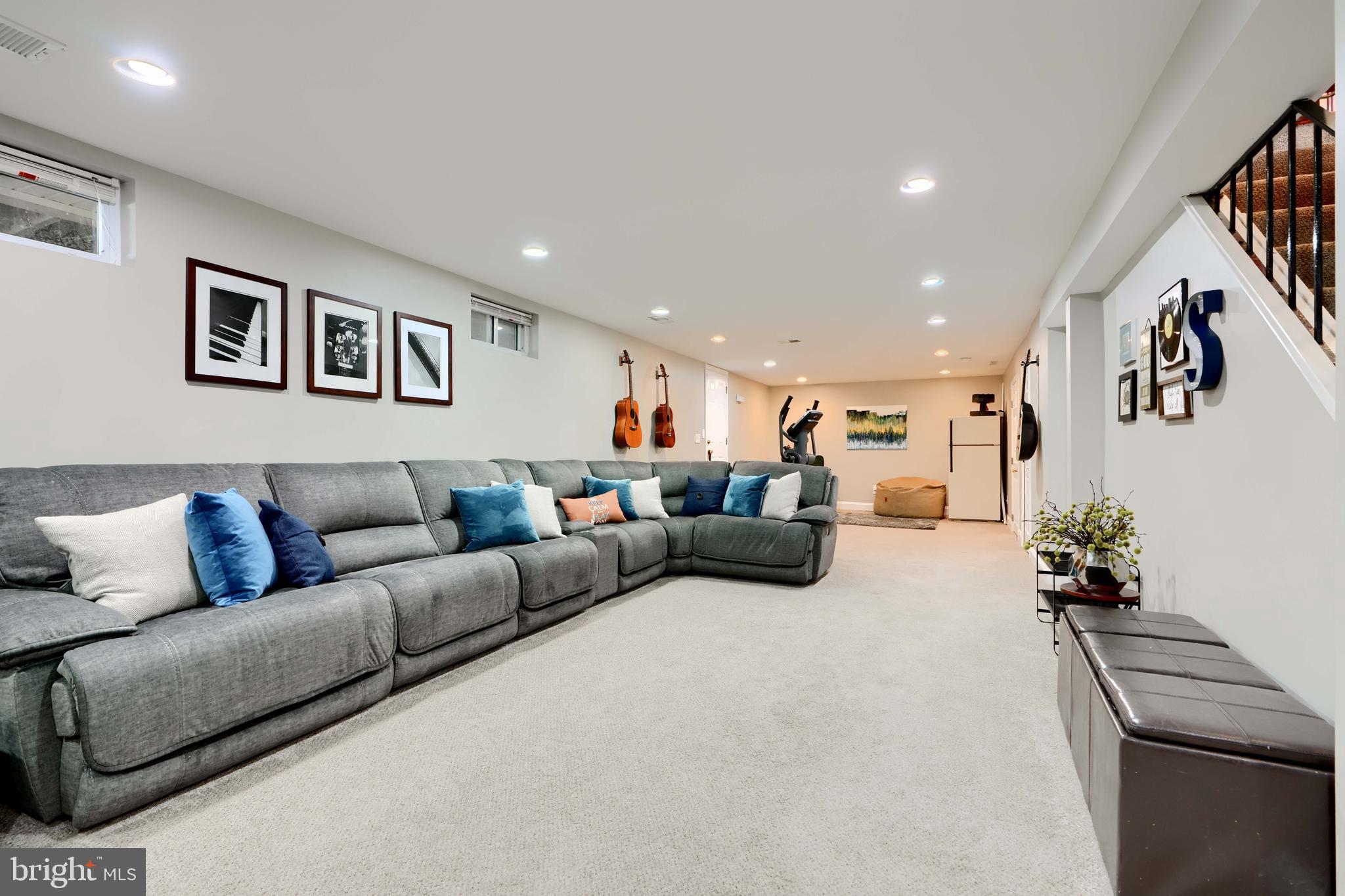 LAYDON PARK - Residential