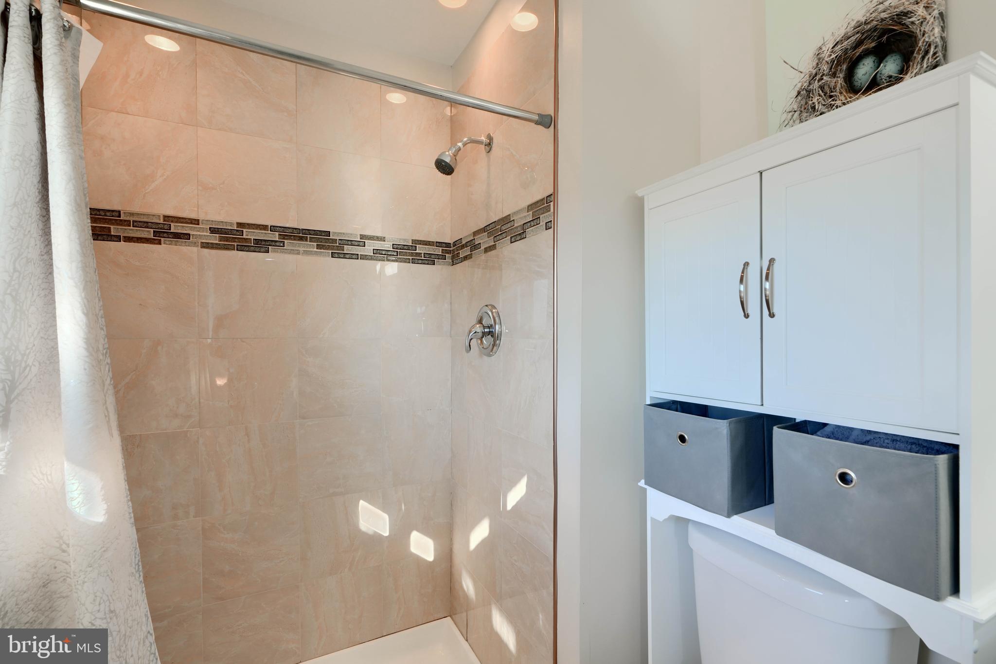 LAYDON PARK - Residential