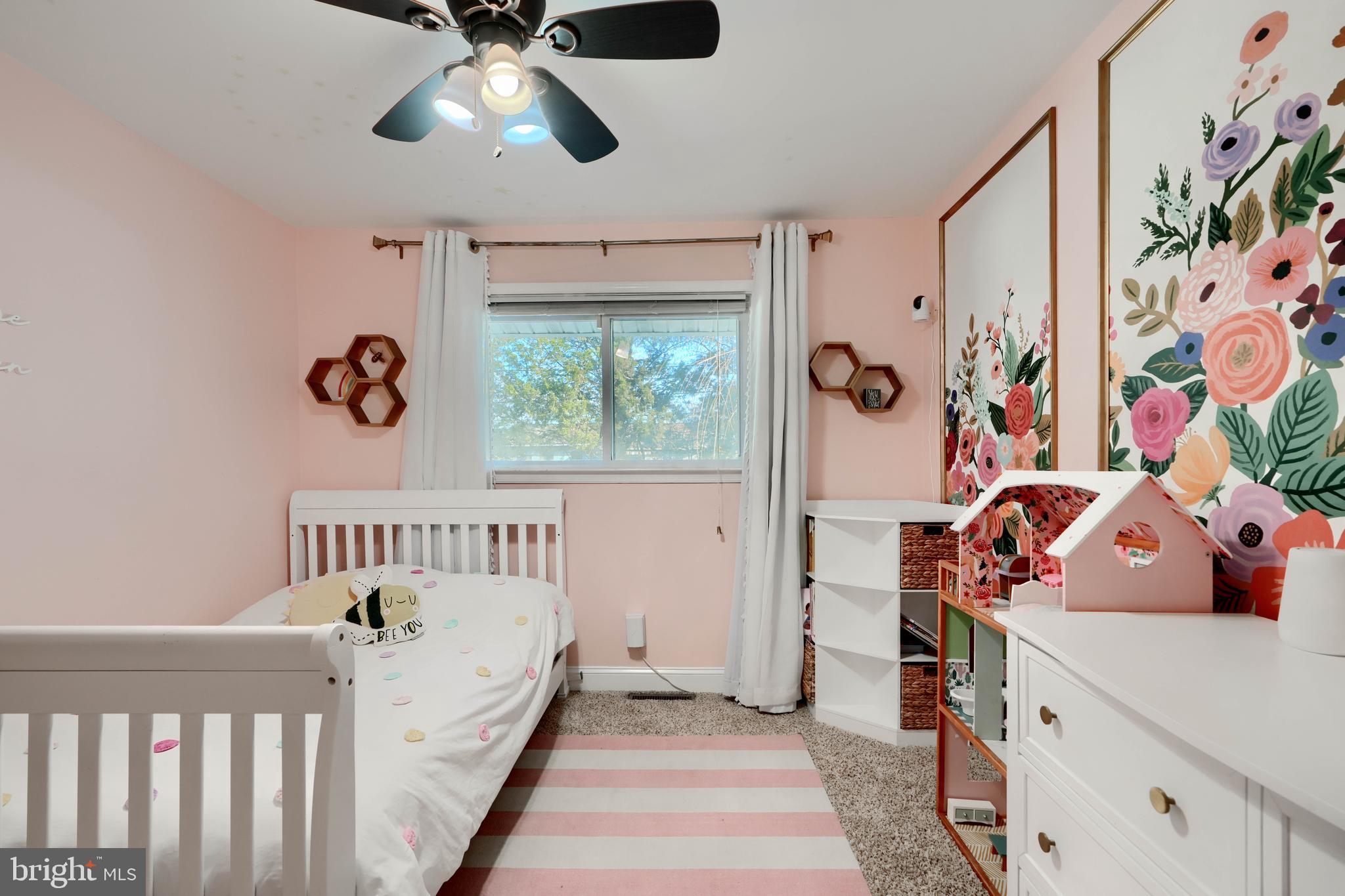 LAYDON PARK - Residential