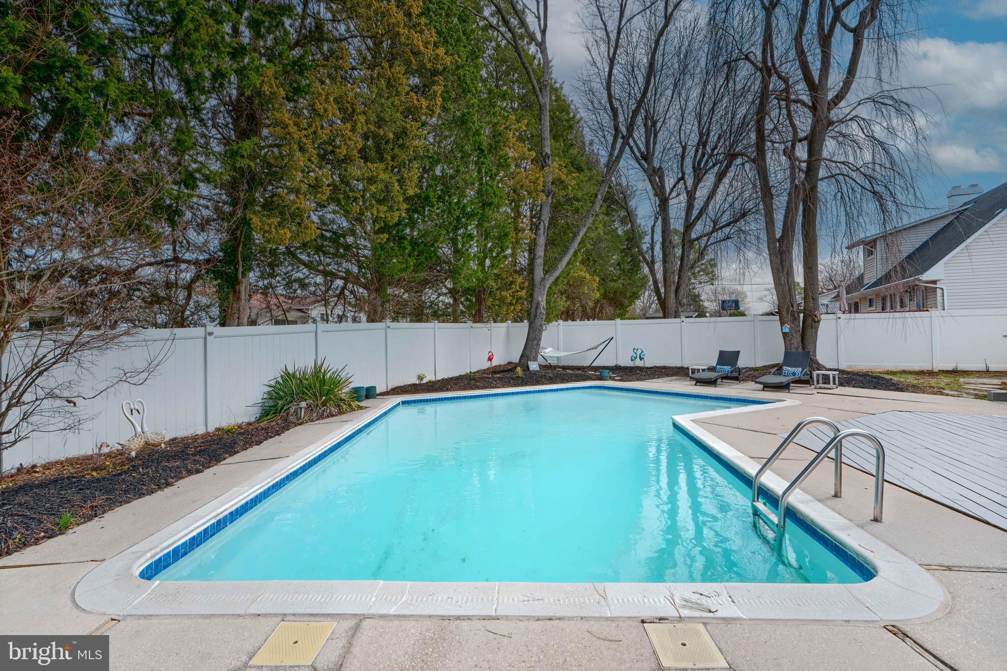 LAYDON PARK - Residential