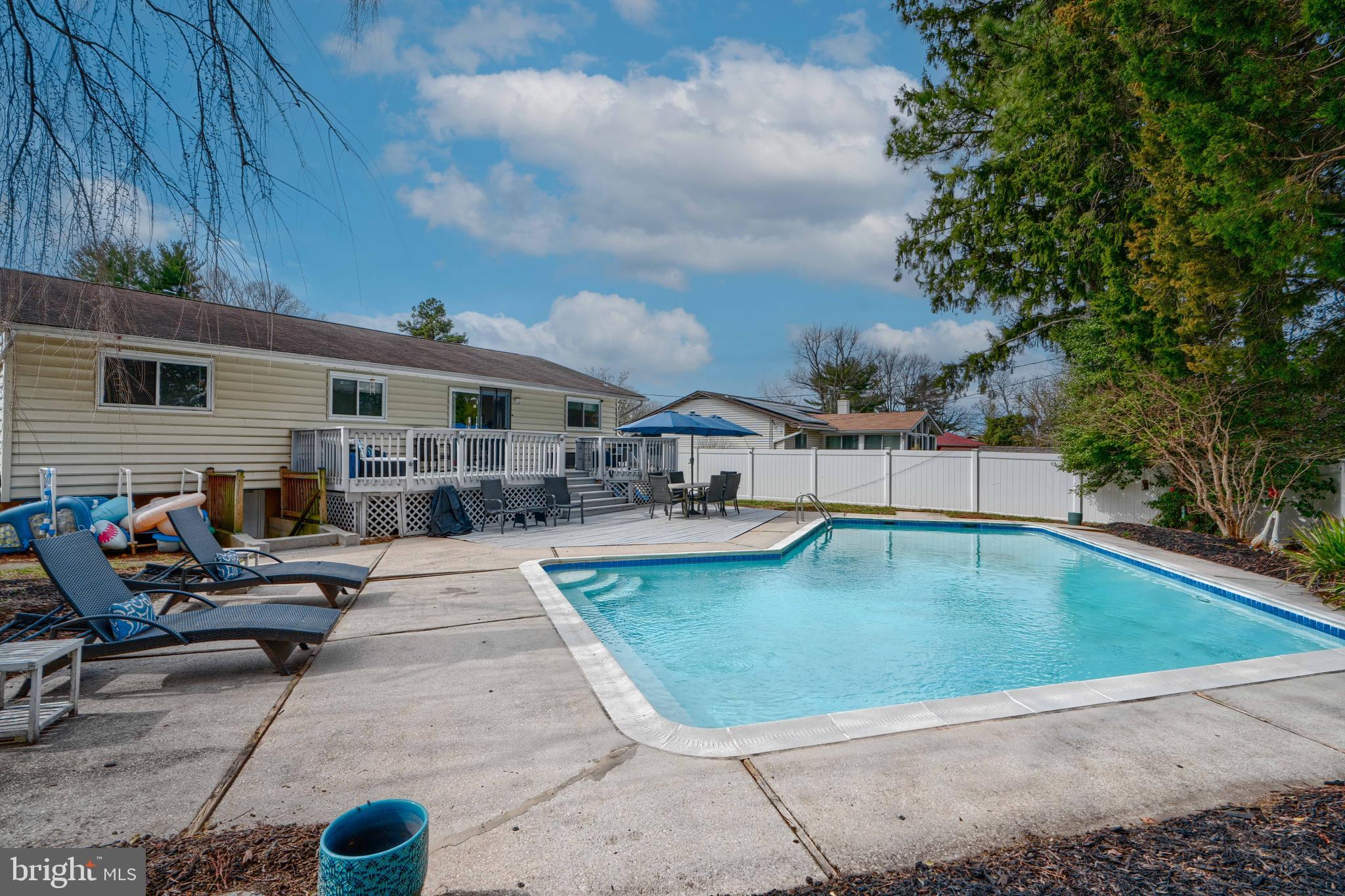 LAYDON PARK - Residential