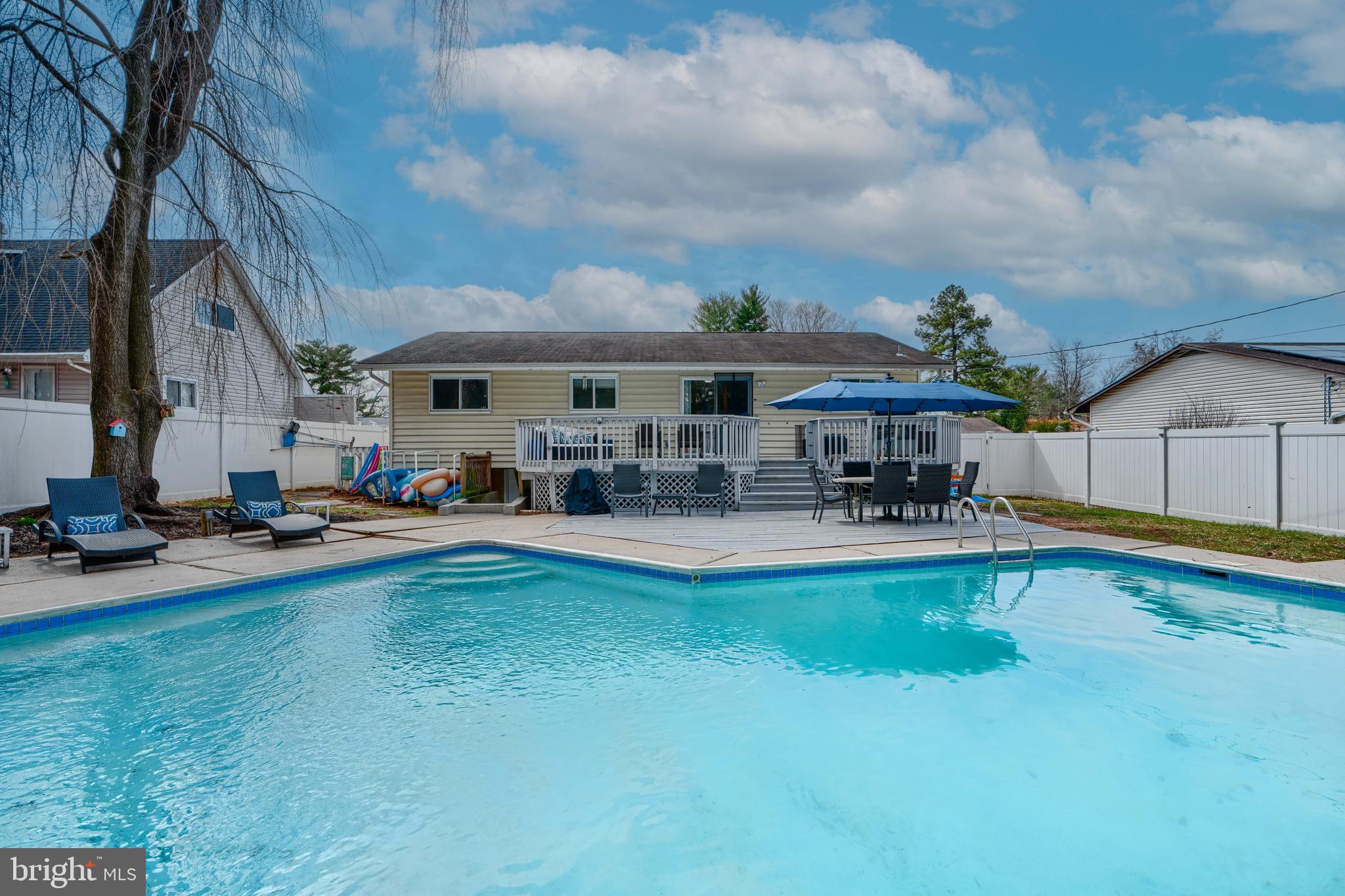 LAYDON PARK - Residential