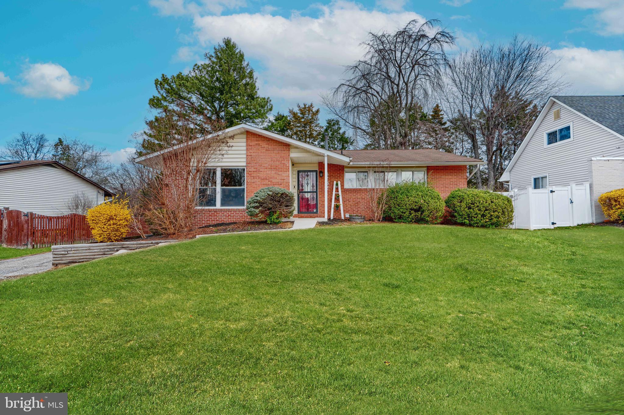 LAYDON PARK - Residential