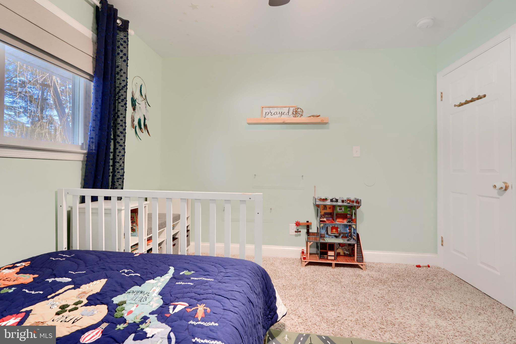 LAYDON PARK - Residential