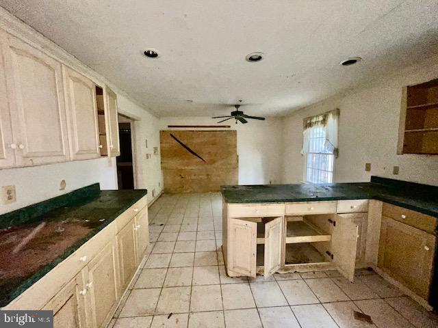 GEORGE THORNE ESTATE - Residential