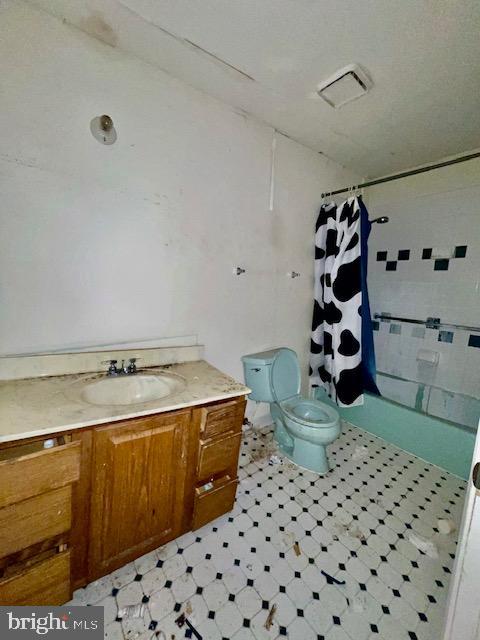 GEORGE THORNE ESTATE - Residential