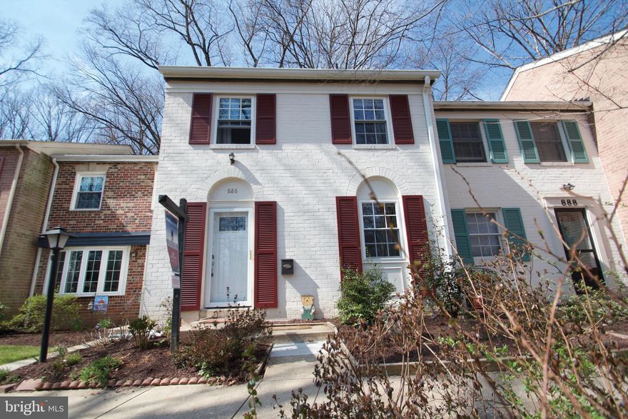 Move-in ready! This SPACIOUS, sun-filled townhome is turn-key and ready for you to call home. The 1300+SF interior features gleaming hardwood floors across two levels; open concept living and dining room; meticulously kept kitchen with ceramic tiles,  standard appliances and full size washer and dryer and powder room. The upper level boasts 3 generously sized bedrooms with ceiling fans in each of them; ample closet space and a full sized bath. This home comes complete with sliding glass doors that lead to a private, brick patio with access to a fully fenced-in backyard and unassigned parking lot. With so many features, what's not to love? Submit your application online today.