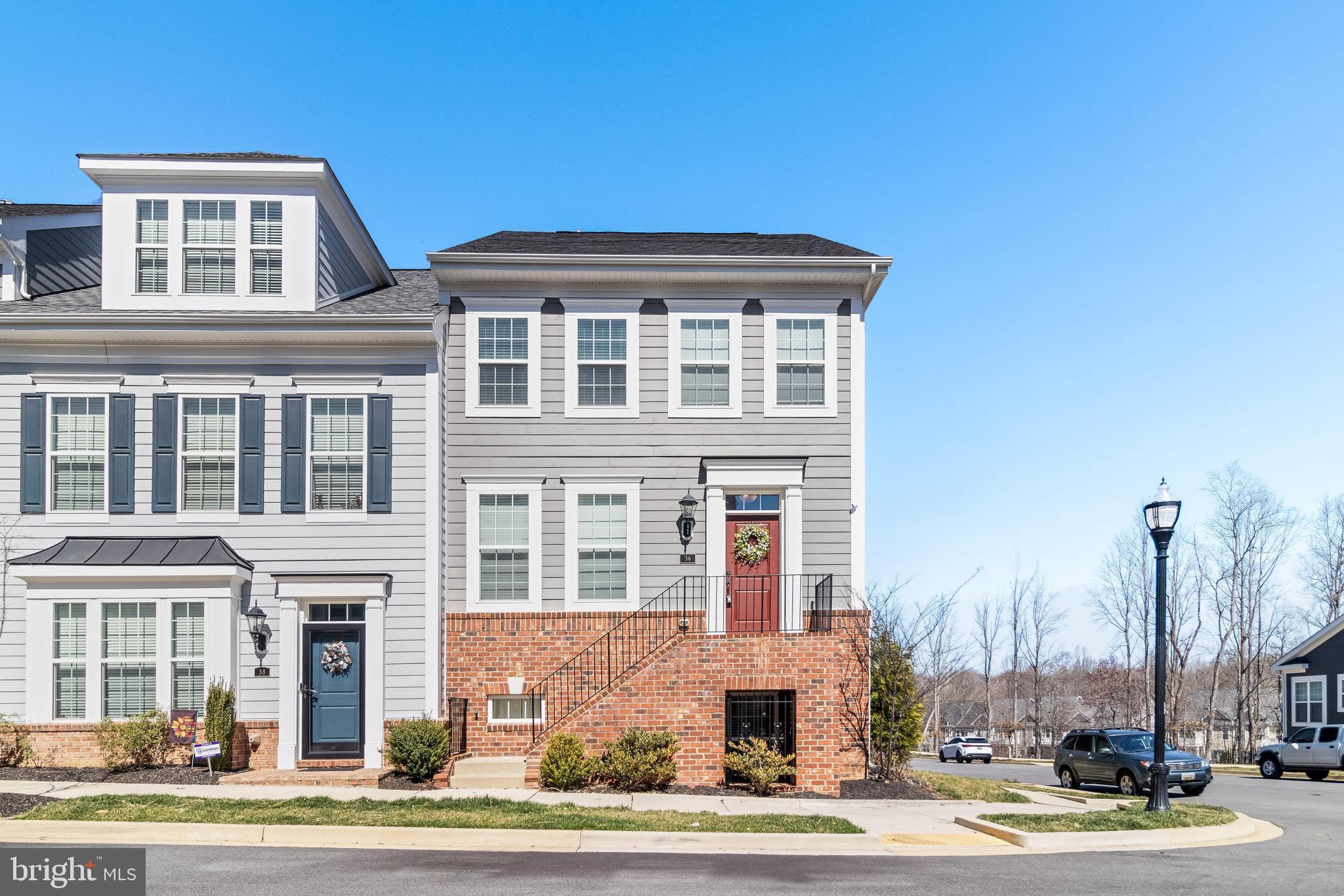 THE VILLAGES OF STEEPLECHASE - Residential