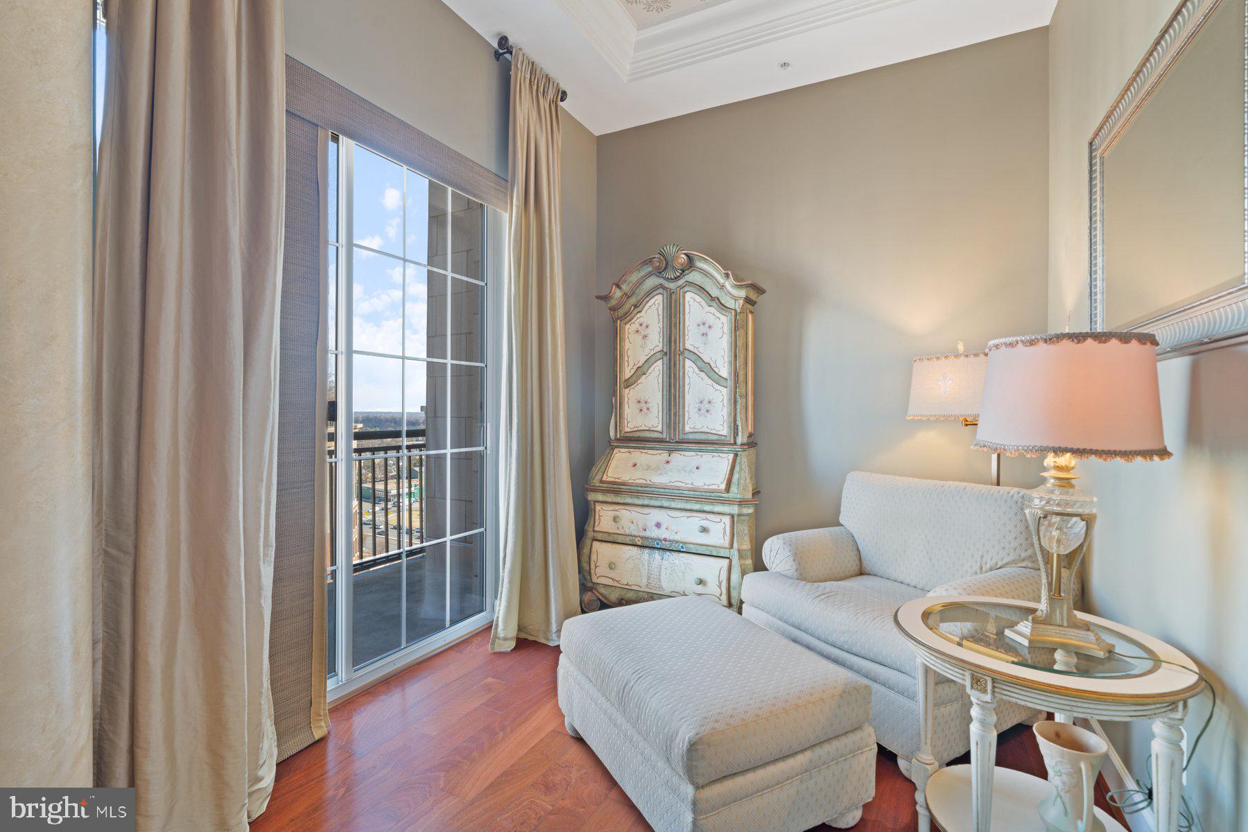 GRANDVIEW AT ANNAPOLIS TOWNE CENTRE - Residential