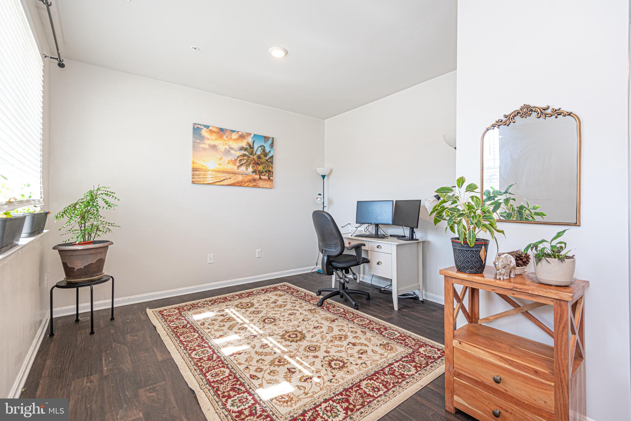 HUNTER'S CREST - Residential