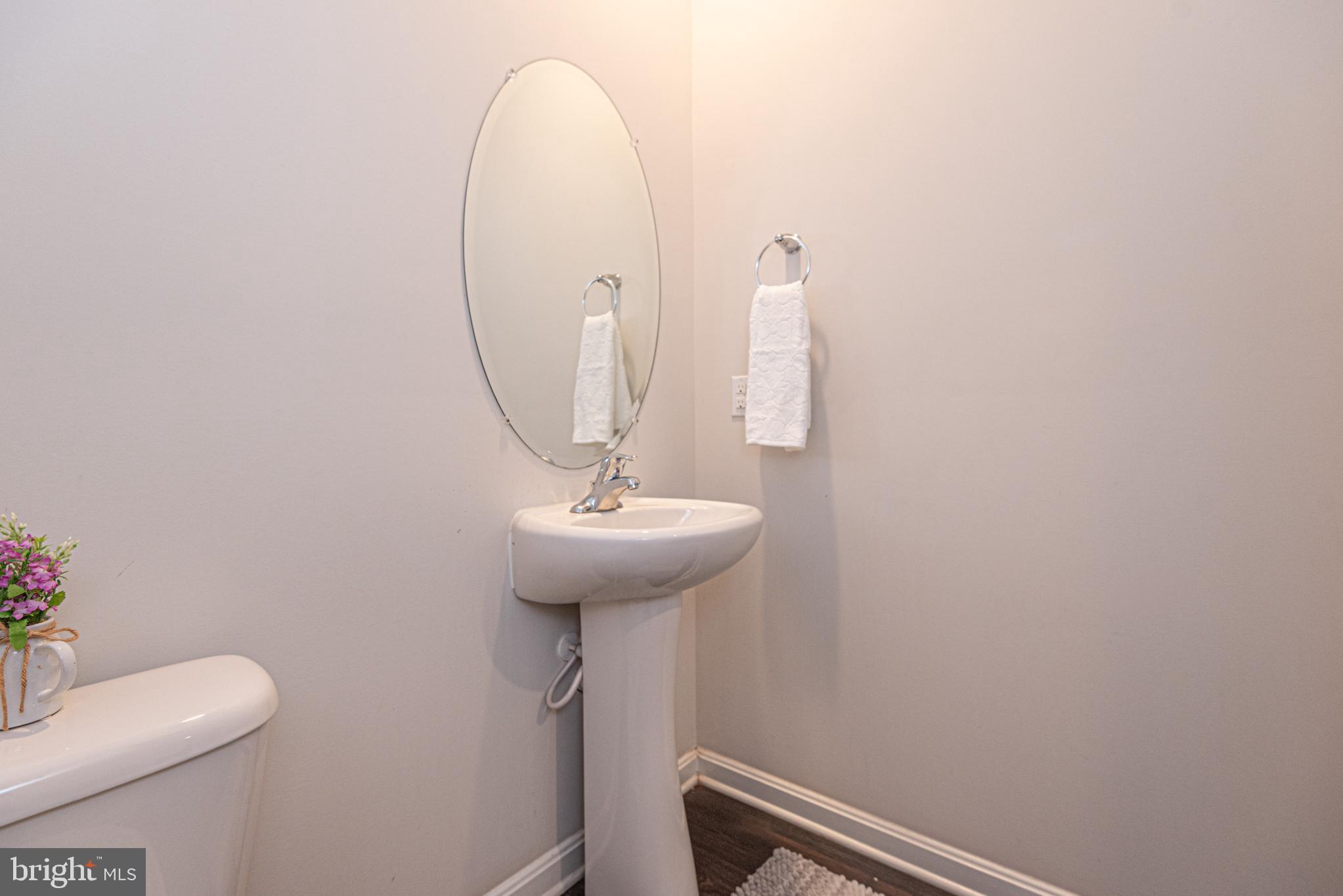 HUNTER'S CREST - Residential