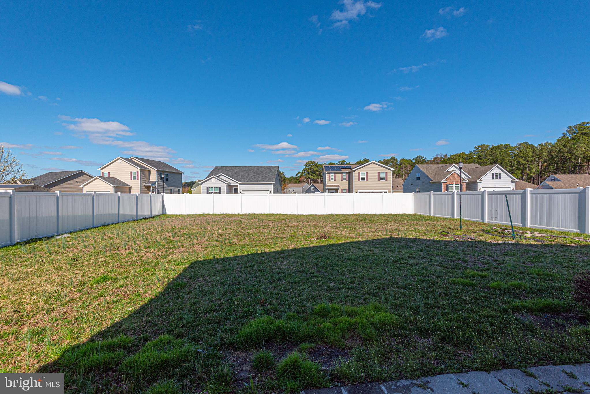 HUNTER'S CREST - Residential