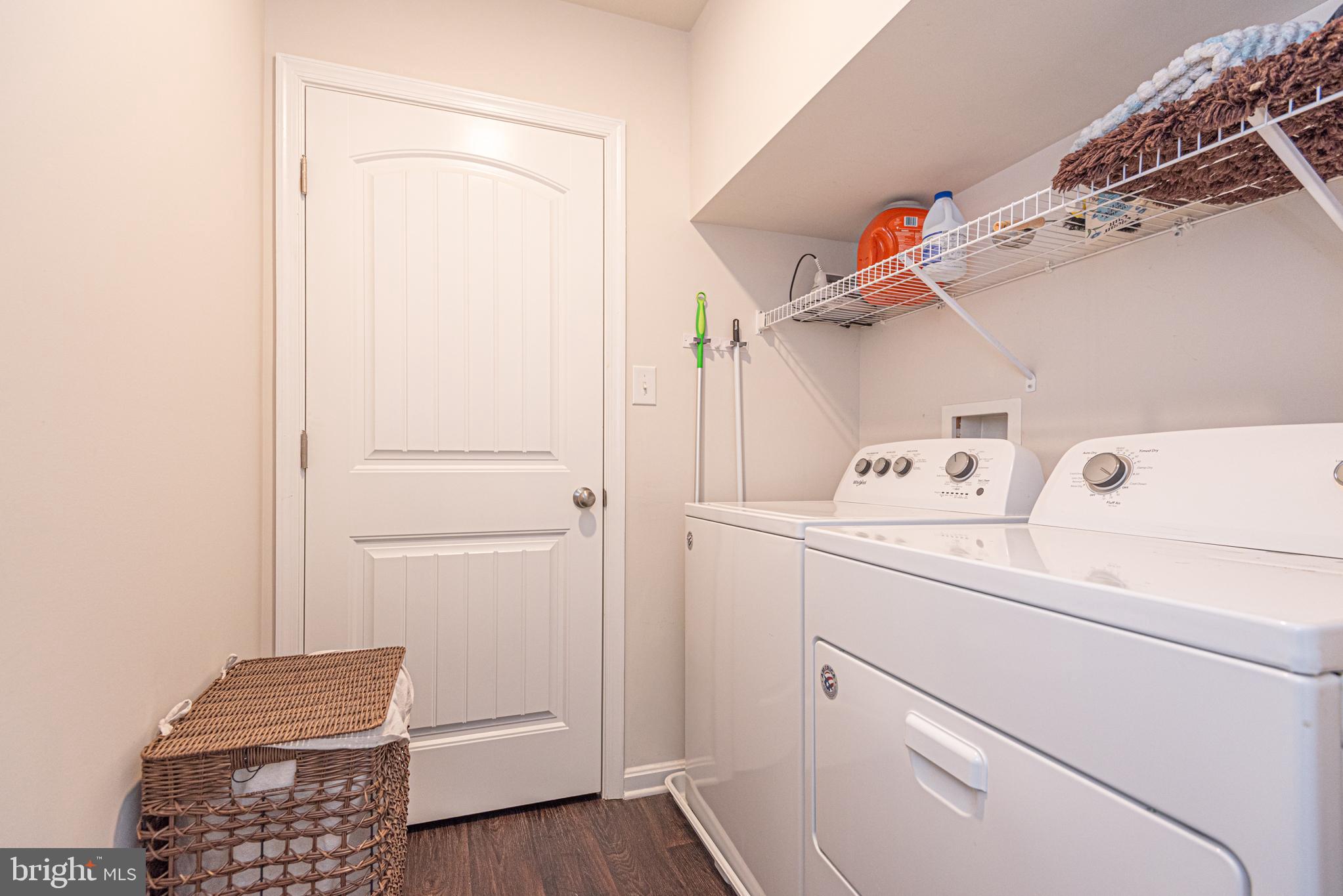 HUNTER'S CREST - Residential