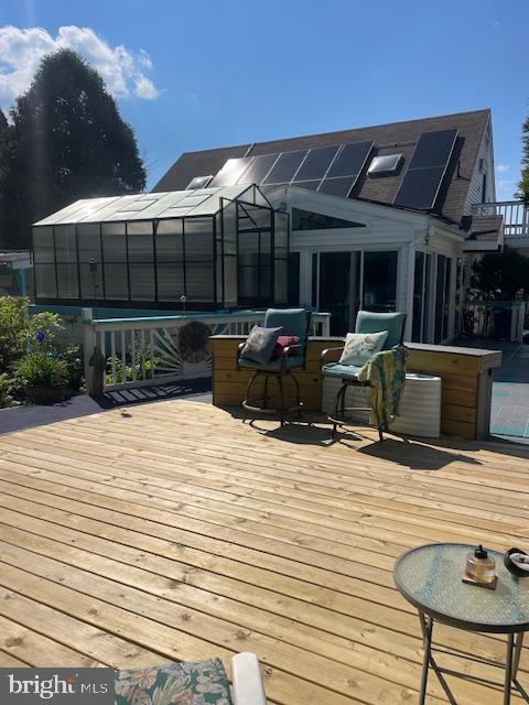 PINE KNOLL - Residential