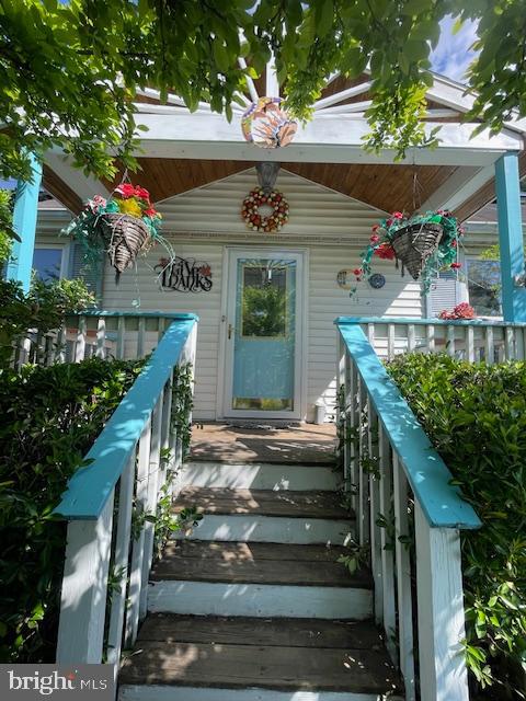 PINE KNOLL - Residential