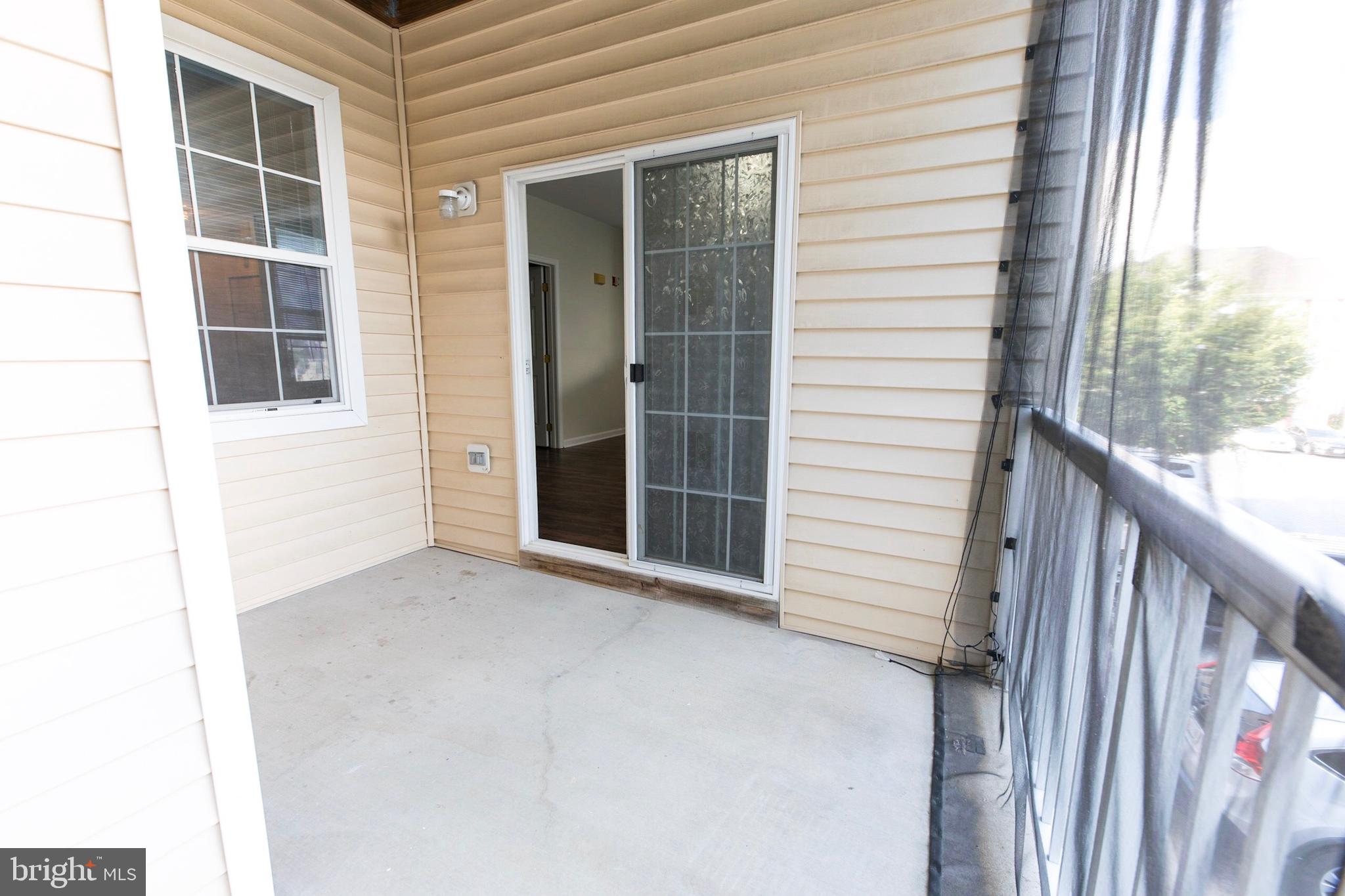 HOLLINGTON - Residential