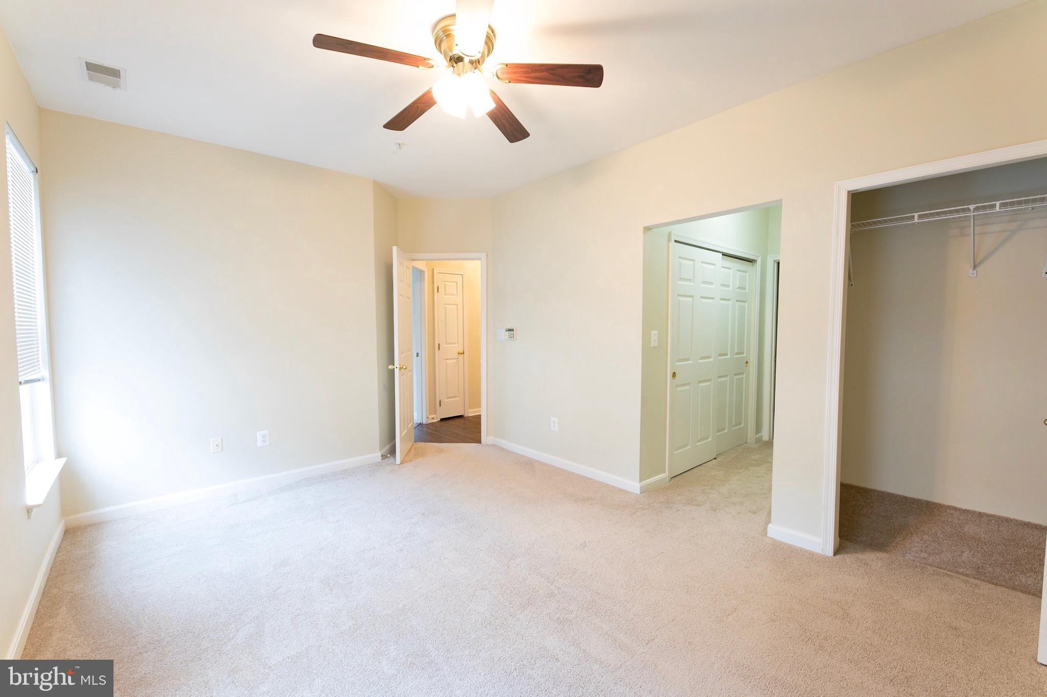 HOLLINGTON - Residential