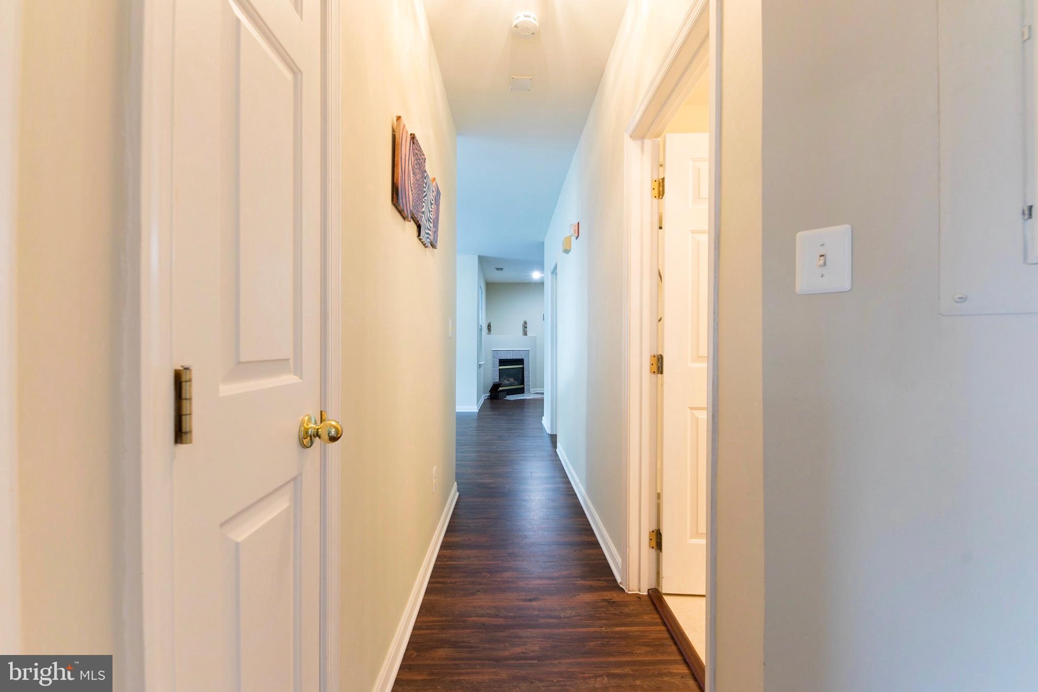 HOLLINGTON - Residential