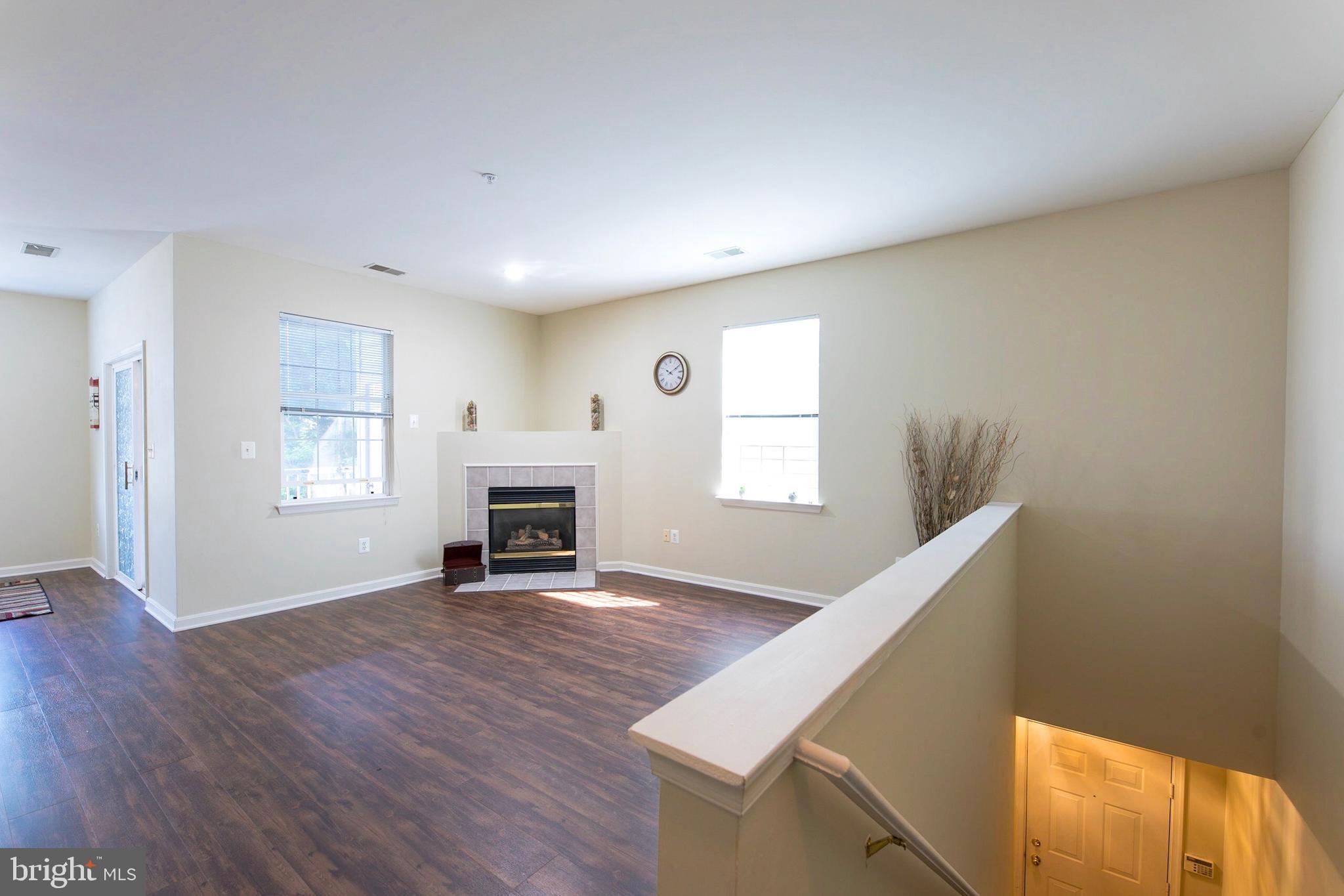 HOLLINGTON - Residential