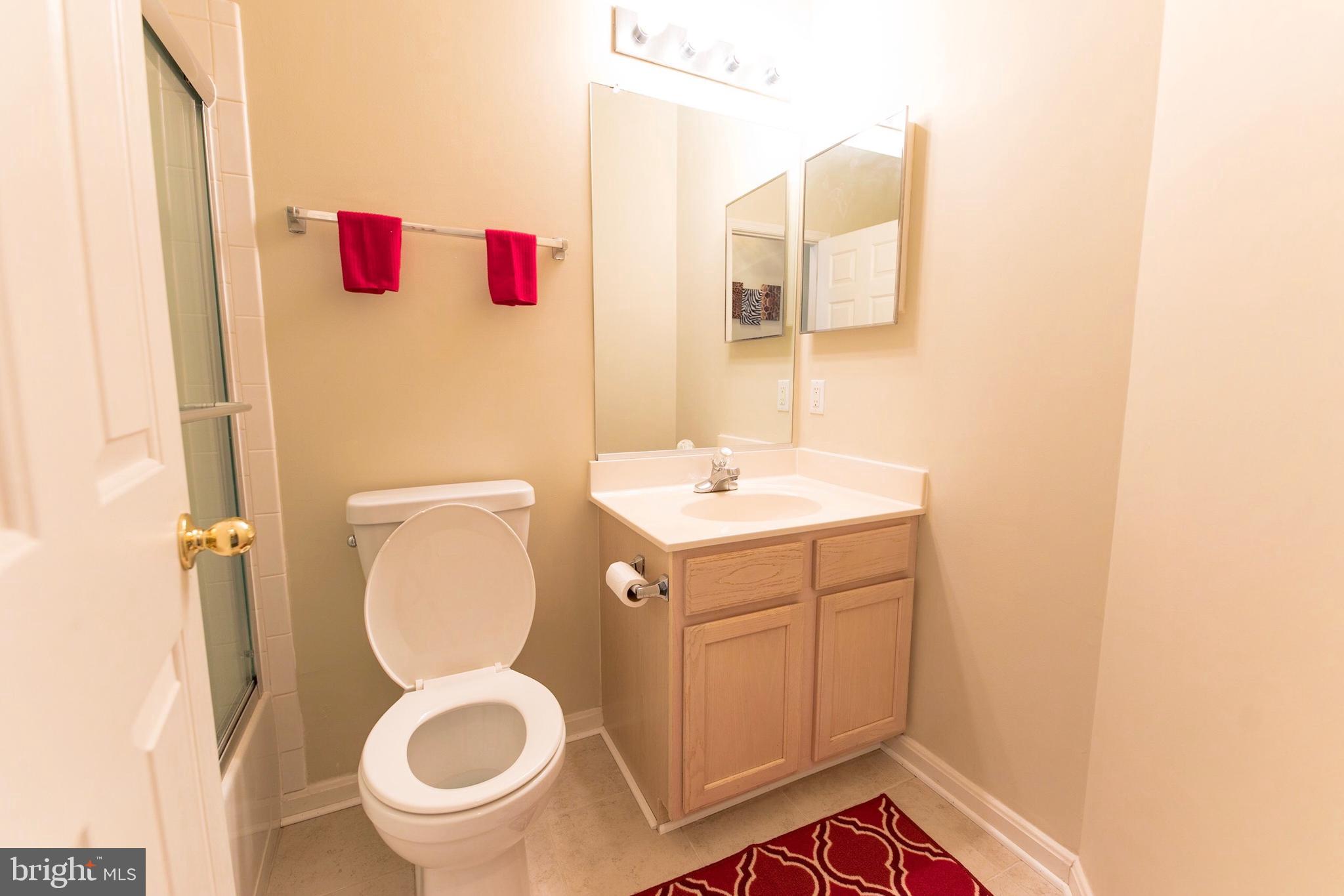 HOLLINGTON - Residential