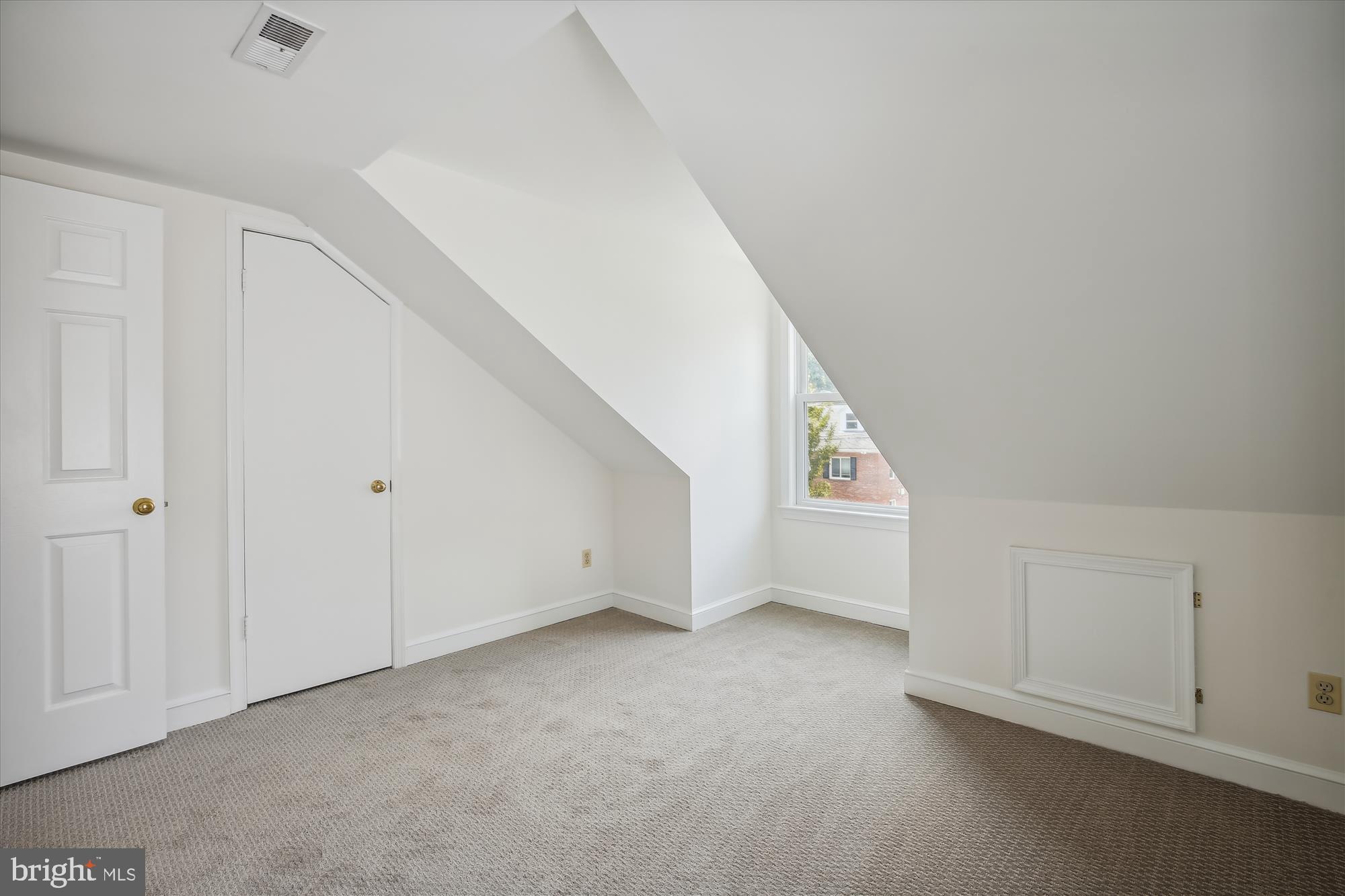 GREENWAY DOWNS - Residential